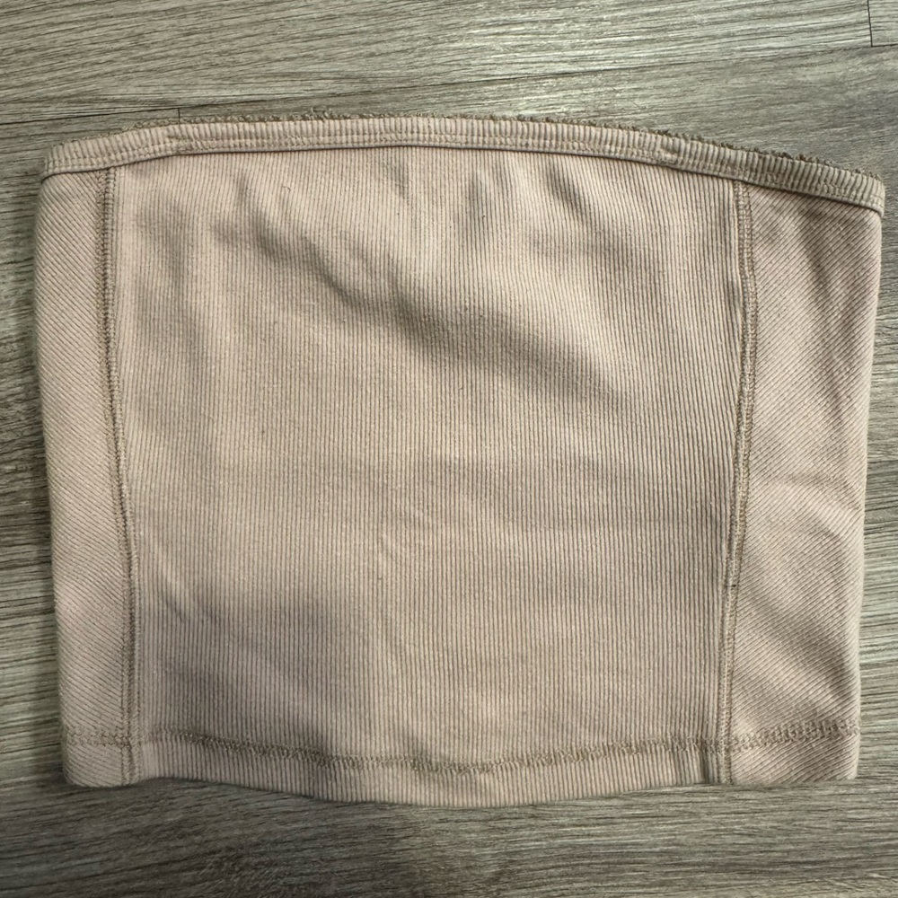 Light Pink Ribbed Tube Top